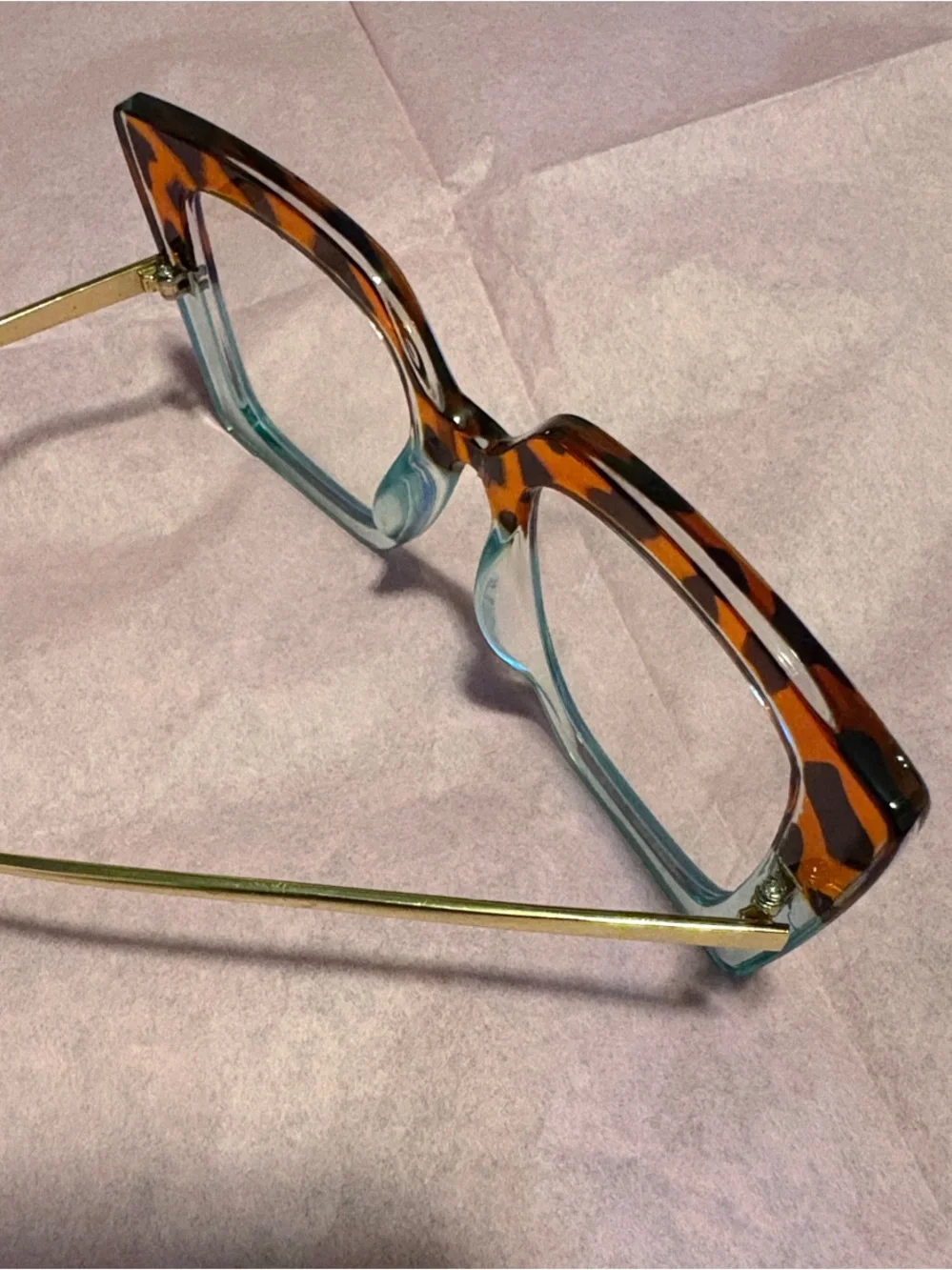 N/A eye glasses